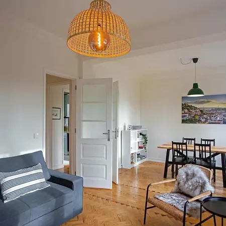 Cosy 1 Bedroom In Belem Apartmán